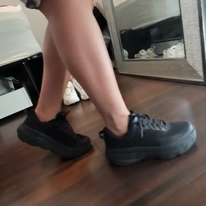 Hoka Bondi 7 Black Sneakers